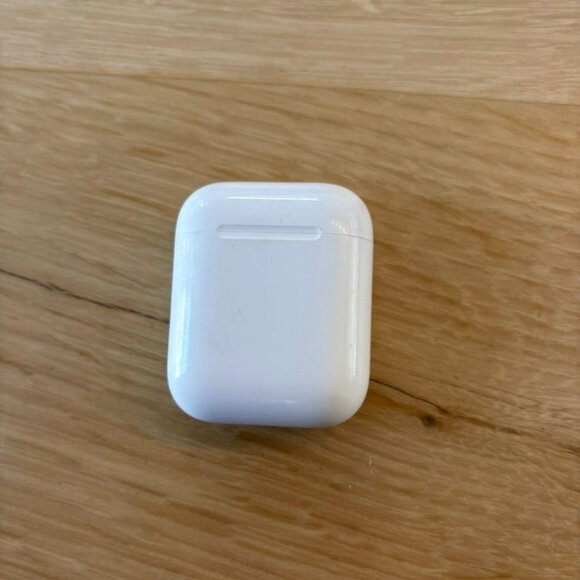 Authentic Right Apple AirPod (2nd Gen) w/ Charging Case – Great Deal! - Picture 5 of 8